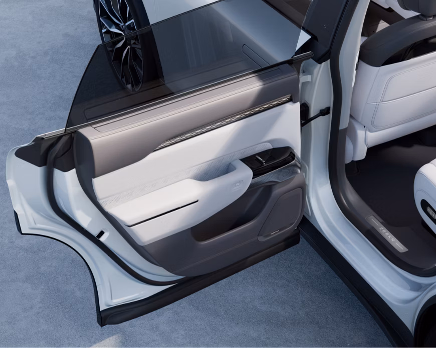 Zeekr Sydney frameless automatic doors 1 product image Electric Car EV