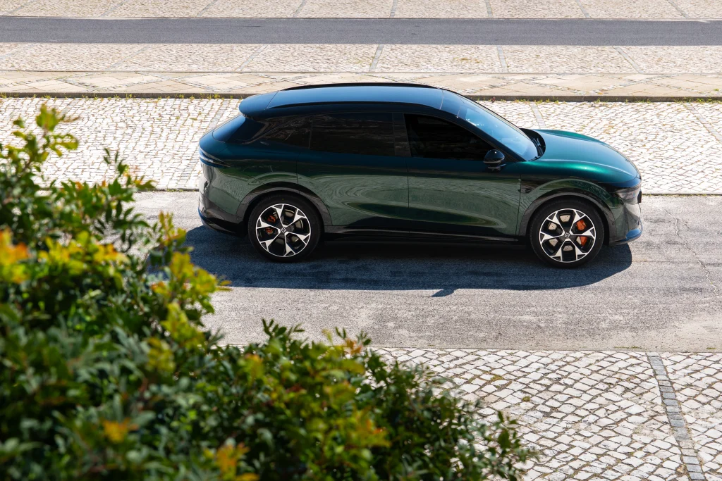 Zeekr Sydney 25em rhd 7x lifestyle 33 product image Electric Car EV